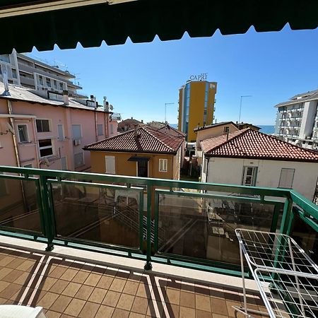 App4Rent - Villa Mimosa - Family Apartment Lido di Jesolo Bagian luar foto