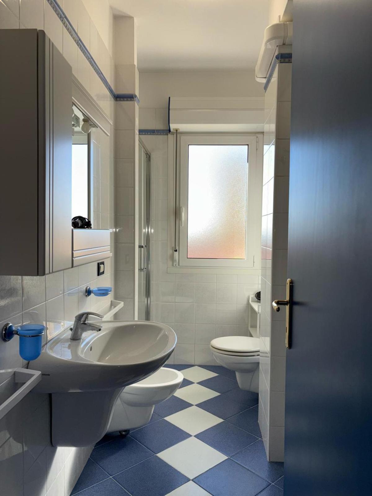 App4Rent - Villa Mimosa - Family Apartment Lido di Jesolo Bagian luar foto