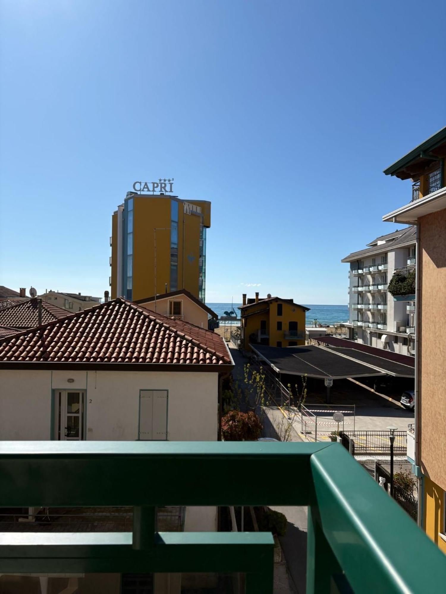 App4Rent - Villa Mimosa - Family Apartment Lido di Jesolo Bagian luar foto