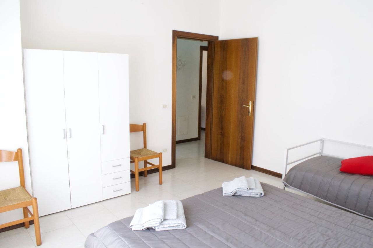 App4Rent - Villa Mimosa - Family Apartment Lido di Jesolo Bagian luar foto
