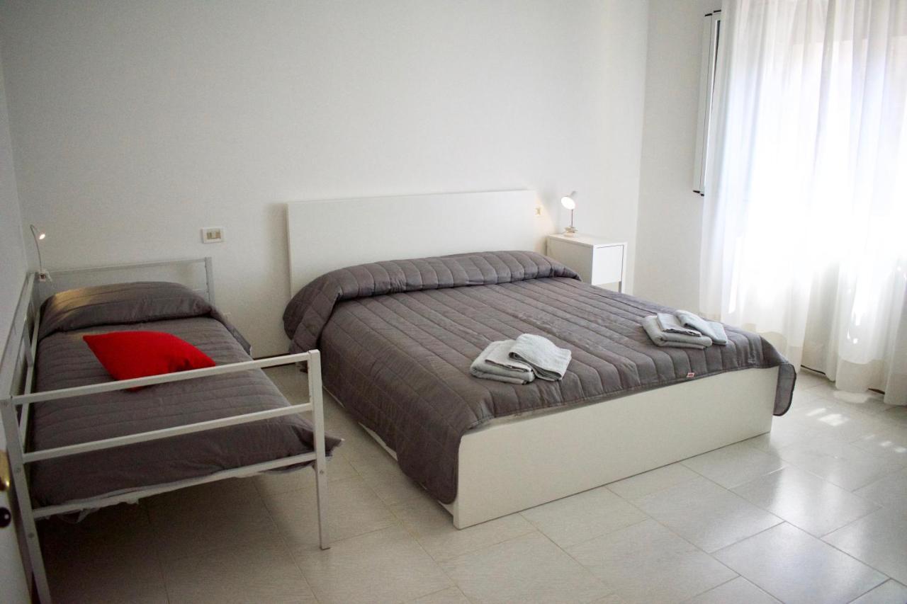App4Rent - Villa Mimosa - Family Apartment Lido di Jesolo Bagian luar foto