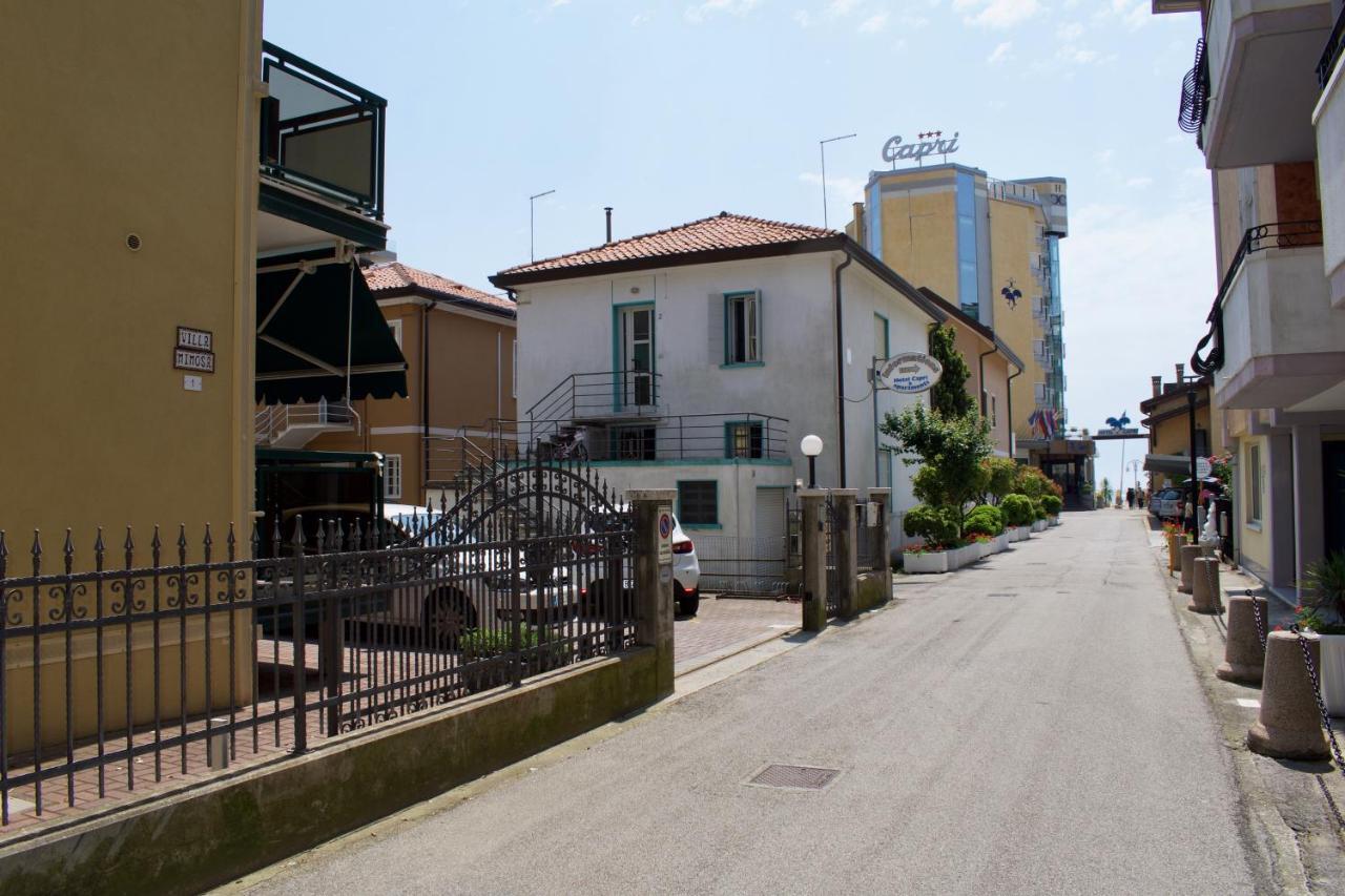 App4Rent - Villa Mimosa - Family Apartment Lido di Jesolo Bagian luar foto